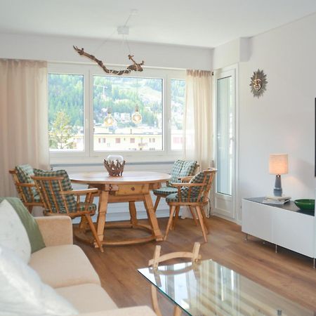 swissme-Seeblick-Balkon-55qm-Parkplatz-Nahe Bergbahn St. Moritz Exterior foto