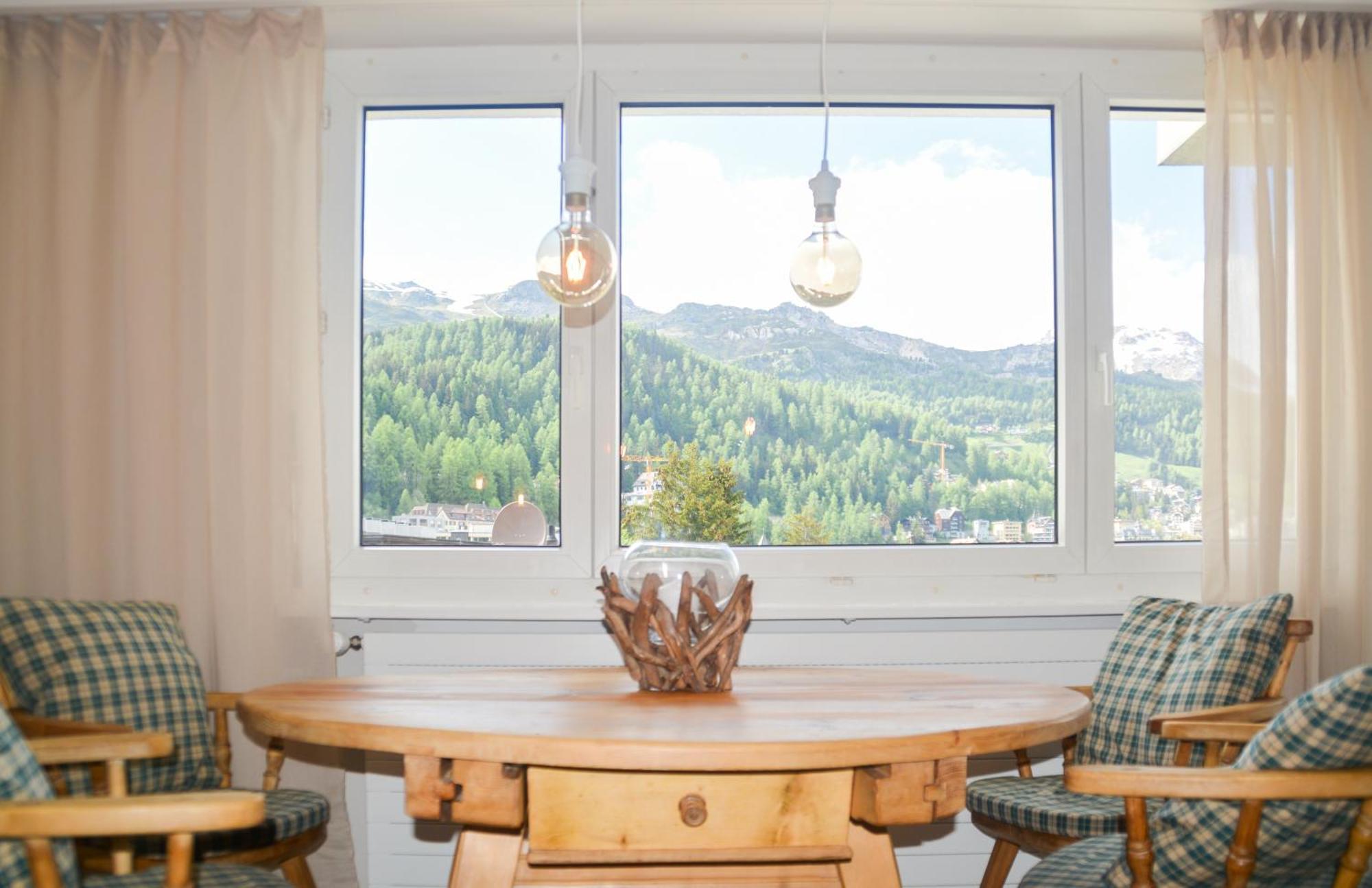 swissme-Seeblick-Balkon-55qm-Parkplatz-Nahe Bergbahn St. Moritz Exterior foto